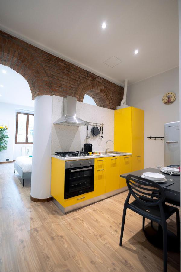 The Red Bricks Home - San Babila Area มิลาน ภายนอก รูปภาพ