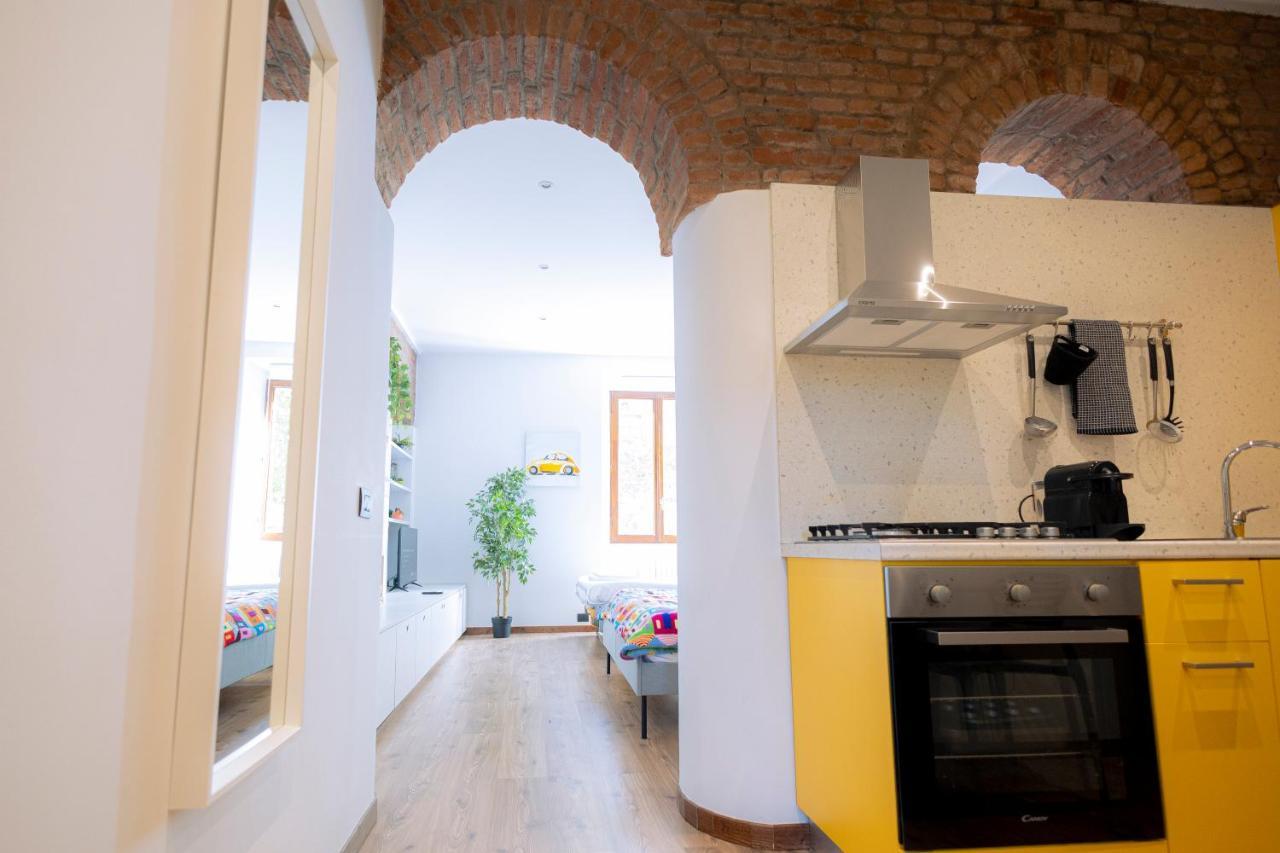 The Red Bricks Home - San Babila Area มิลาน ภายนอก รูปภาพ